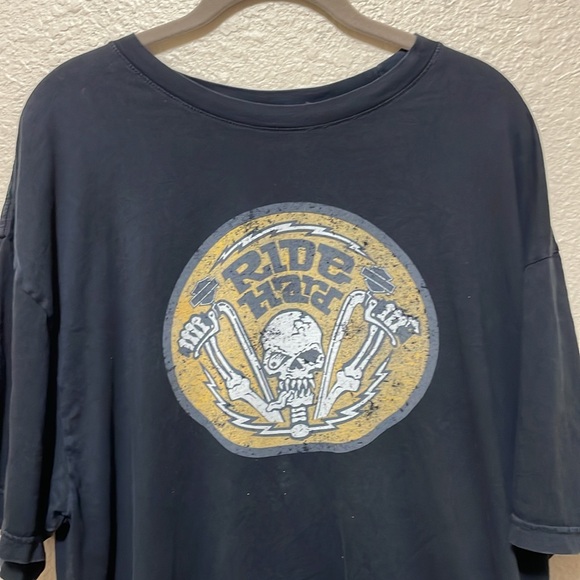 Harley-Davidson Men's Black Tee Shirt. Good Condition. Size 2XL. - Picture 2 of 7